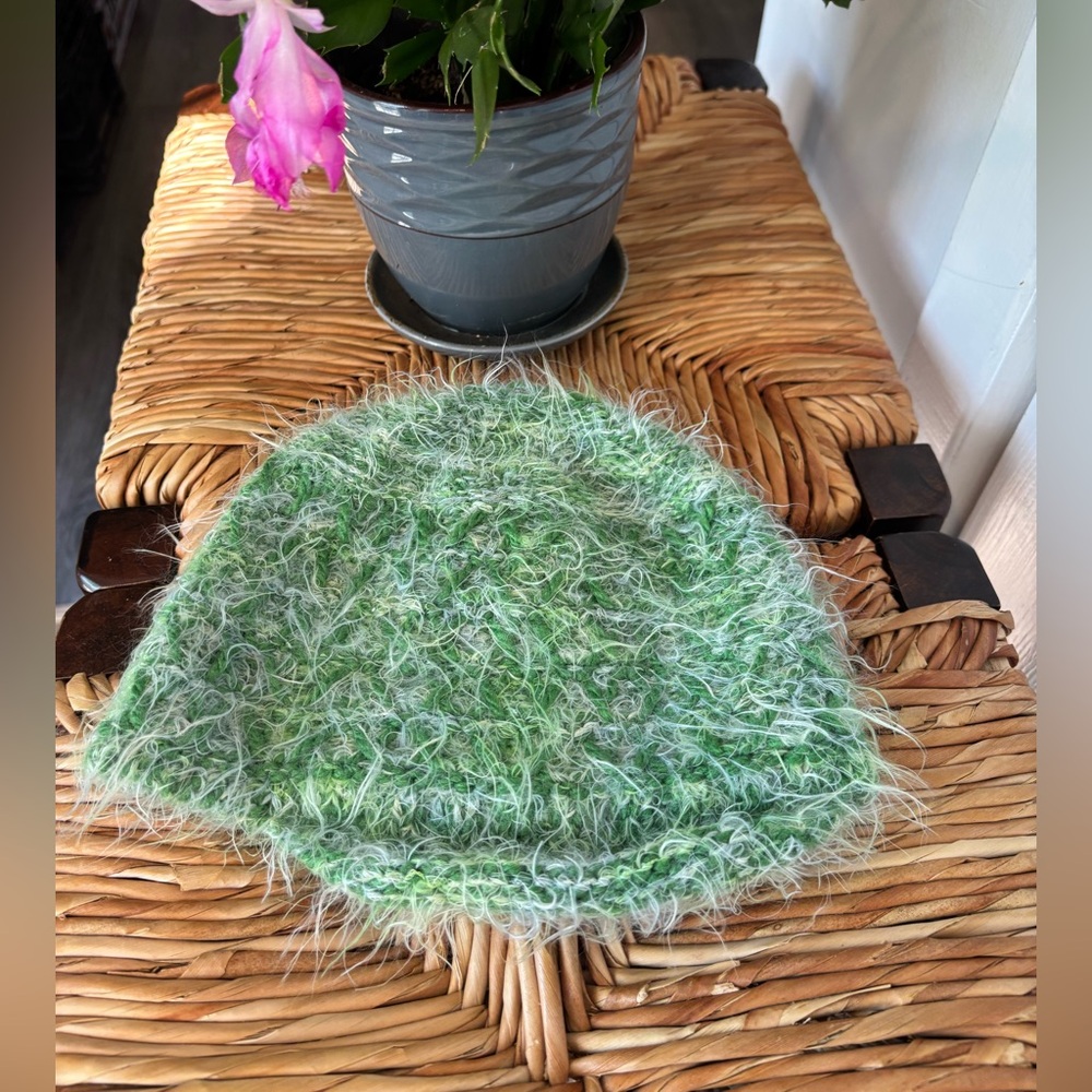Columbia Titanium Green Fuzzy Knit Toboggan Cap With Small Brim Women’s O/S